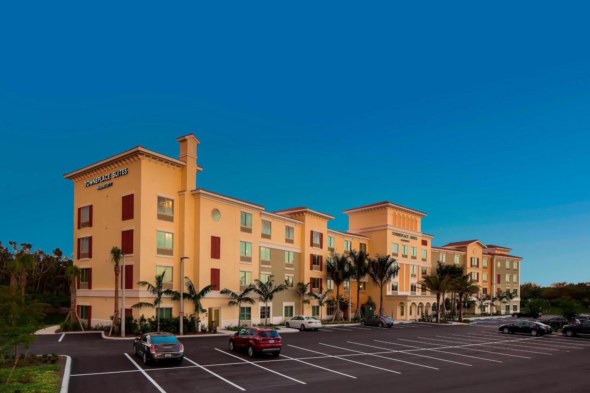 Towneplace Suites By Marriott Fort Myers Estero Eksteriør bilde